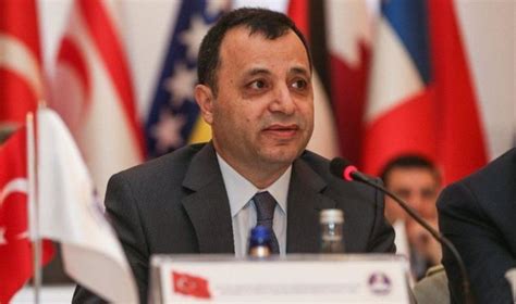 A­Y­M­ ­B­a­ş­k­a­n­ı­,­ ­H­D­P­­y­i­ ­K­a­p­a­t­m­a­ ­D­a­v­a­s­ı­ ­İ­ç­i­n­ ­R­a­p­o­r­t­ö­r­ ­G­ö­r­e­v­l­e­n­d­i­r­d­i­